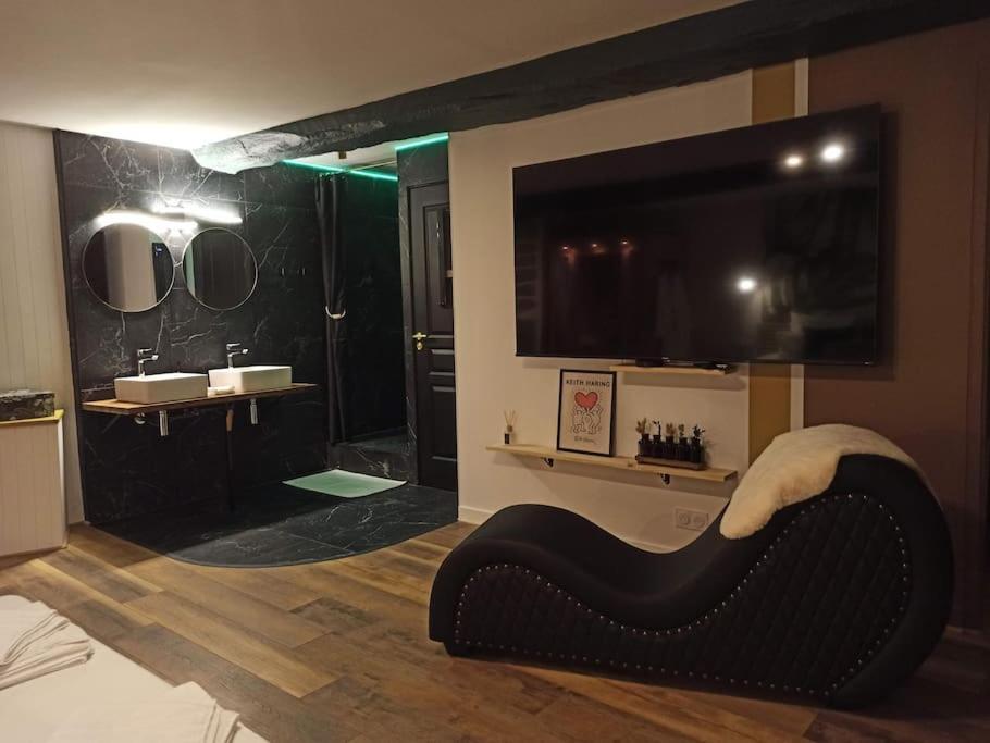 L'Etreinte, Gite De Charme Avec Jacuzzi Interieur Et Sauna Guéméné-sur-Scorff Eksteriør billede